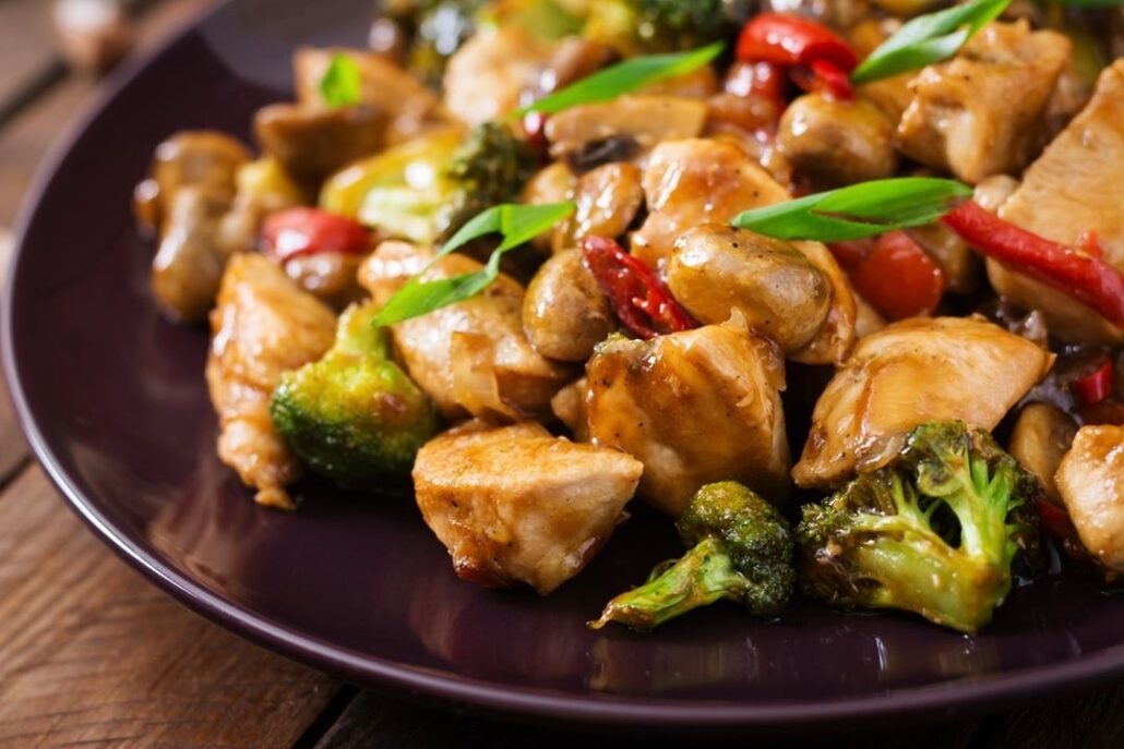 Broccoli and chicken stir fry